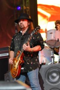 Lynyrd Skynyrd / Kid Rock