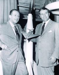 V-2 Rocket The Vengeance Weapon