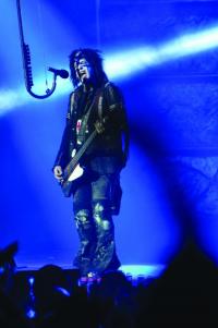MOTLEY CRUE